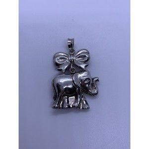 FLAWS Sterling Silver 925 Elephant Bow Pendant 7.52g Rare Unique Animal Jewelry